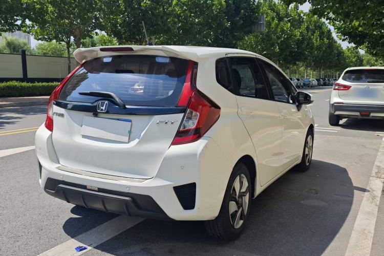 Used Honda Fit 2016 1.5L LXS CVT Comfort Sunroof Version Exterior 6
