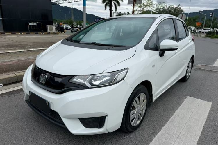 Used Honda Fit 2016 1.5L LXS CVT Comfort Sunroof Version Exterior 7