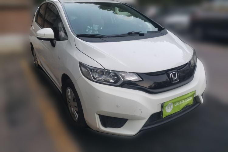 Used Honda Fit 2016 1.5L LX CVT Comfort Model Front Right 45 Deg