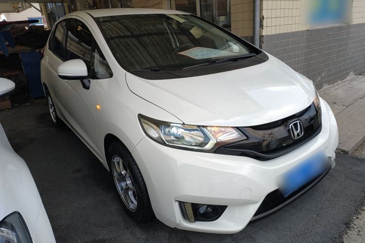 Used Honda Fit 2016 1.5L LX CVT Comfort Model Front Right 45 Deg
