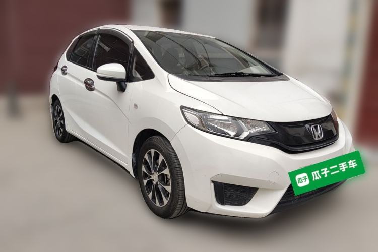 Used Honda Fit 2016 1.5L LX Manual Comfort Model Front Right 45 Deg