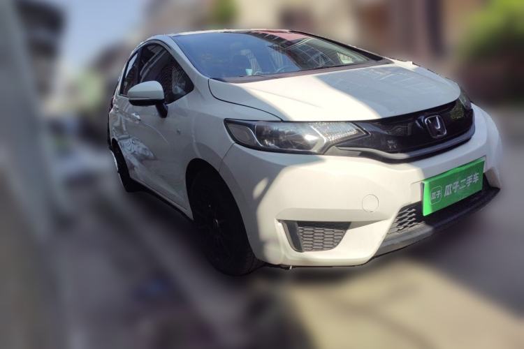 Used Honda Fit 2016 1.5L LX Manual Comfort Model Front Right 45 Deg