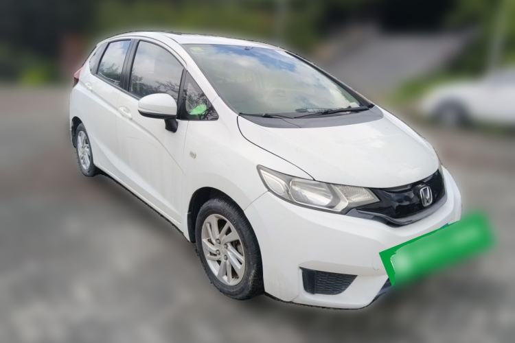 Used Honda Fit 2016 1.5L LXS CVT Comfort Sunroof Version Front Right 45 Deg