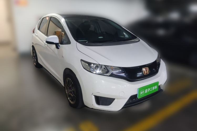 Used Honda Fit 2016 1.5L LX Manual Comfort Model Front Right 45 Deg