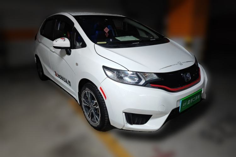Used Honda Fit 2016 1.5L LX CVT Comfort Model Front Right 45 Deg