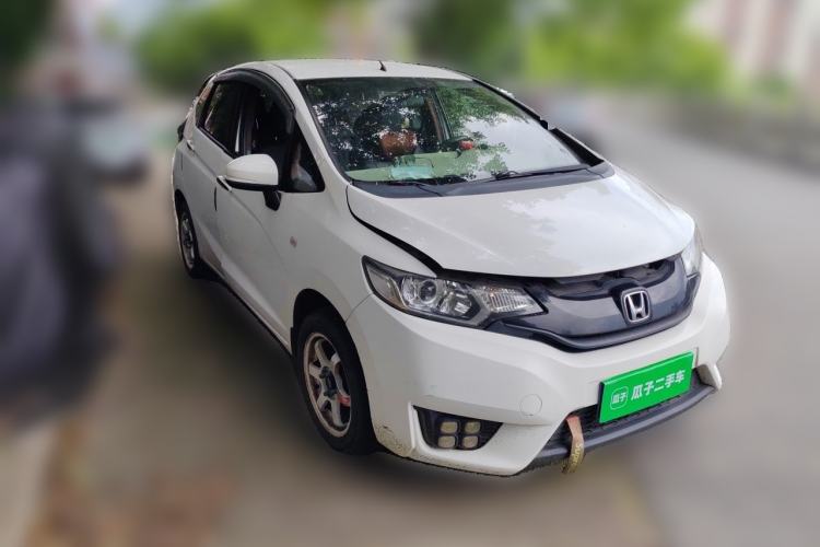 Used Honda Fit 2016 1.5L LX CVT Comfort Model Front Right 45 Deg
