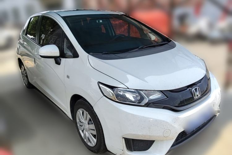 Used Honda Fit 2016 1.5L LXS CVT Comfort Sunroof Version Front Right 45 Deg
