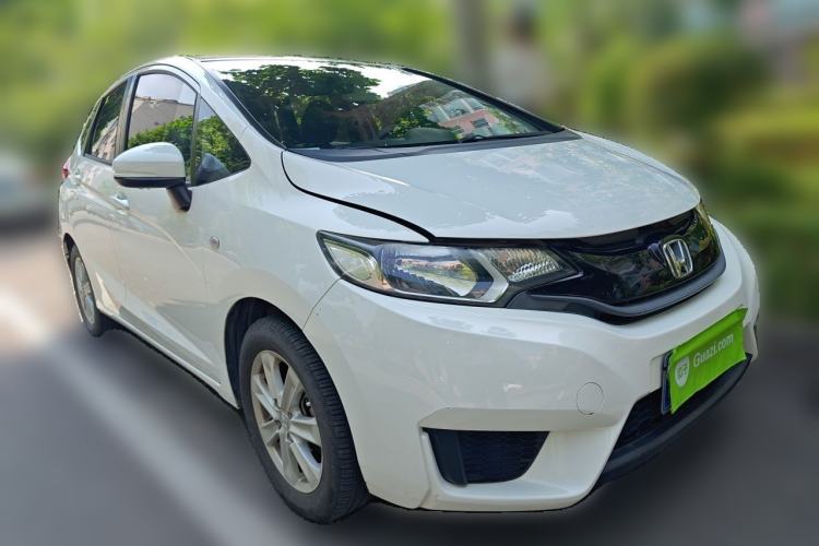 Used Honda Fit 2016 1.5L LX CVT Comfort Model Front Right 45 Deg