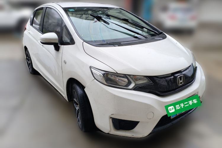 Used Honda Fit 2016 1.5L LX CVT Comfort Model Front Right 45 Deg