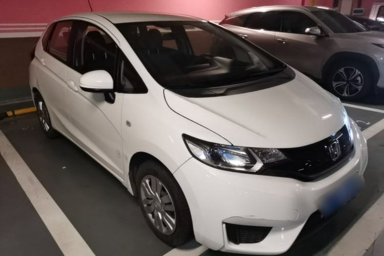 Used Honda Fit 2016 1.5L LX CVT Comfort Model Front Right 45 Deg
