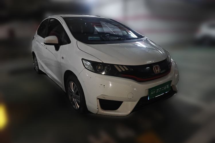 Used Honda Fit 2016 1.5L LX CVT Comfort Model Front Right 45 Deg
