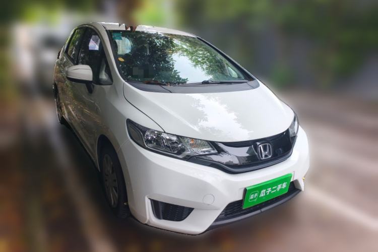 Used Honda Fit 2016 1.5L LX CVT Comfort Model Front Right 45 Deg