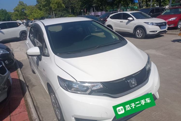 Used Honda Fit 2016 1.5L LX CVT Comfort Model Front Right 45 Deg