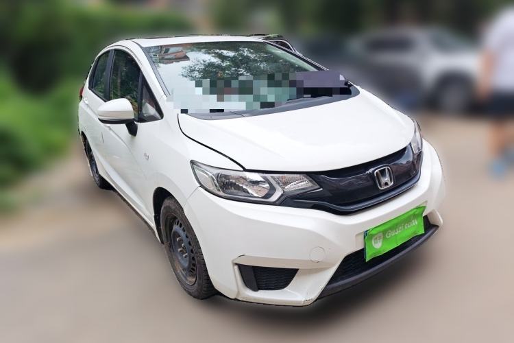 Used Honda Fit 2016 1.5L LXS CVT Comfort Sunroof Version Front Right 45 Deg