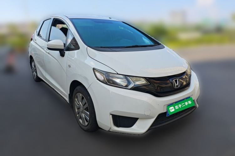 Used Honda Fit 2016 1.5L LX CVT Comfort Model Front Right 45 Deg