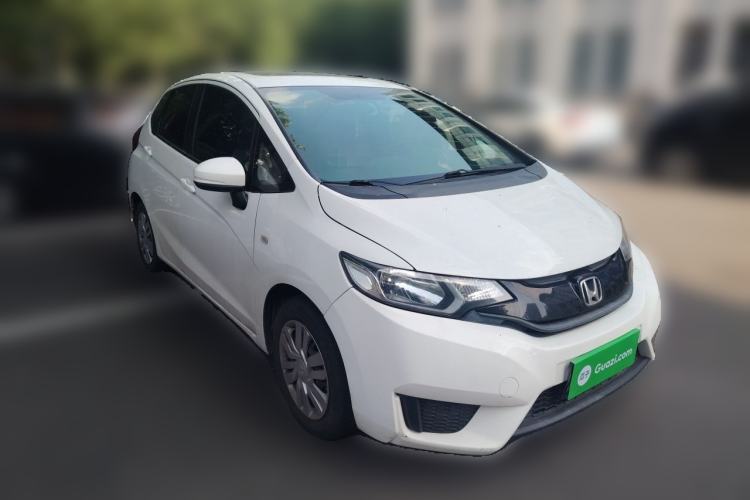 Used Honda Fit 2016 1.5L LXS CVT Comfort Sunroof Version Front Right 45 Deg