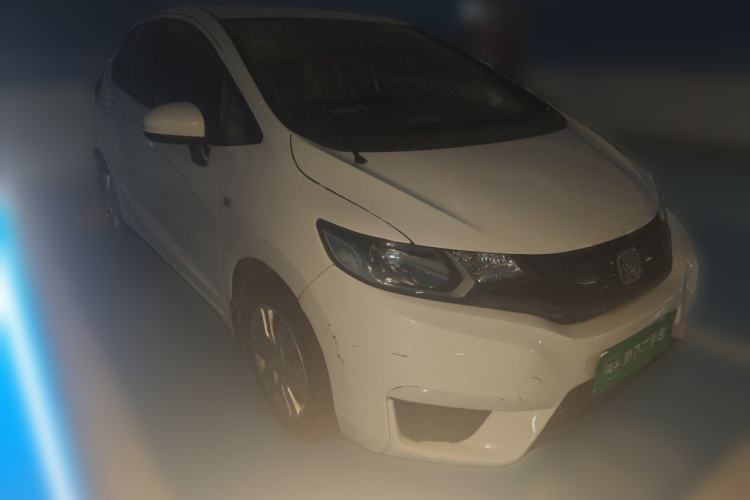 Used Honda Fit 2016 1.5L LXS CVT Comfort Sunroof Version Front Right 45 Deg