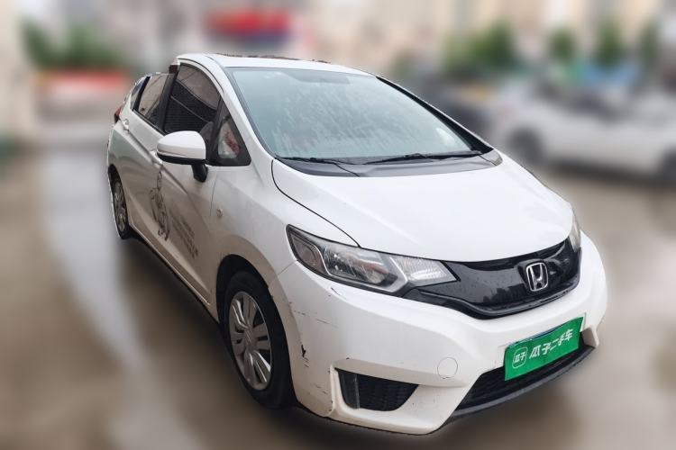 Used Honda Fit 2016 1.5L LXS CVT Comfort Sunroof Version Front Right 45 Deg