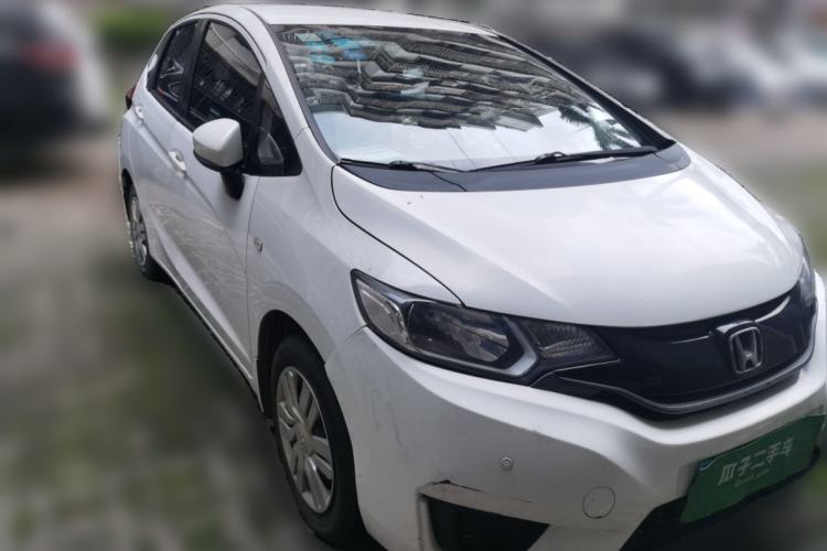 Used Honda Fit 2016 1.5L LX CVT Comfort Model Front Right 45 Deg