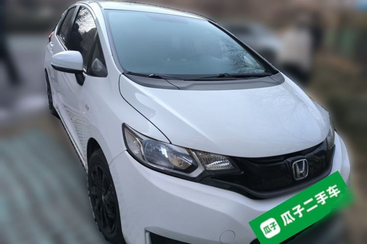 Used Honda Fit 2016 1.5L LX CVT Comfort Model Front Right 45 Deg