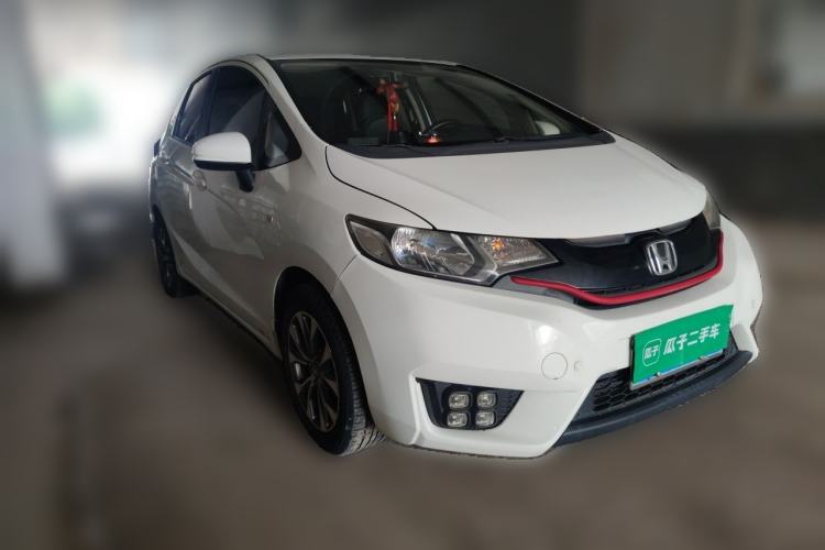 Used Honda Fit 2016 1.5L LX CVT Comfort Model Front Right 45 Deg