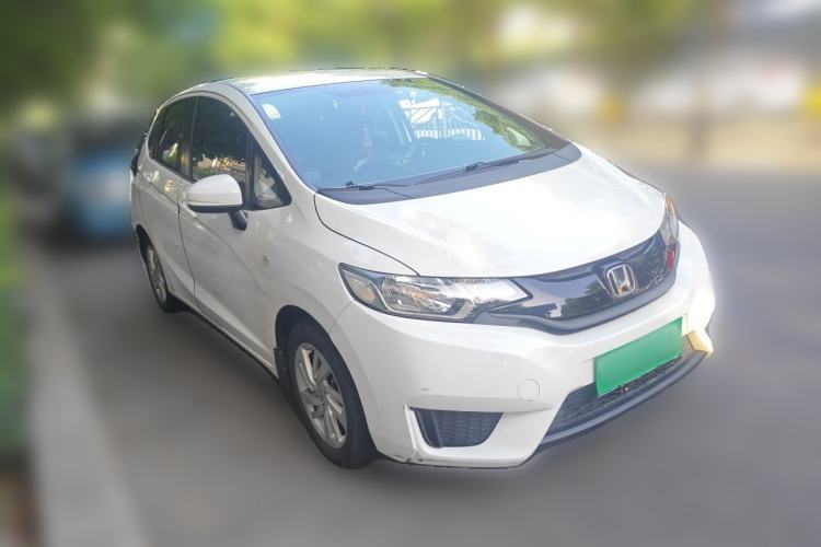 Used Honda Fit 2016 1.5L LX CVT Comfort Model Front Right 45 Deg