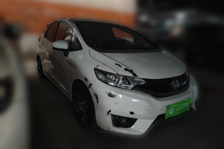 Used Honda Fit 2016 1.5L LXS CVT Comfort Sunroof Version Front Right 45 Deg