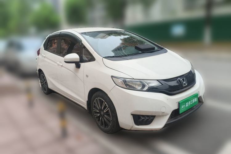 Used Honda Fit 2016 1.5L LX CVT Comfort Model Front Right 45 Deg