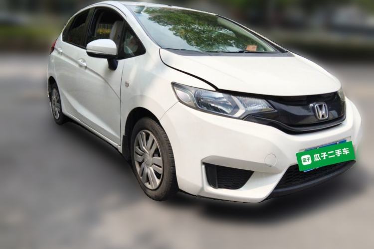 Used Honda Fit 2016 1.5L LX CVT Comfort Model Front Right 45 Deg