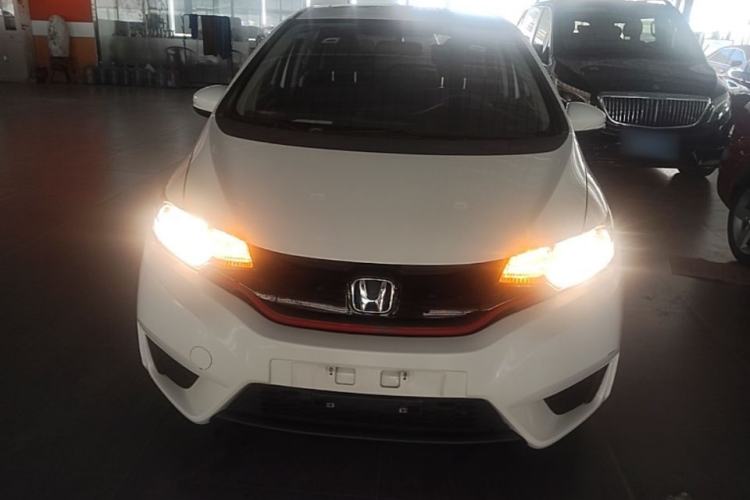 Used Honda Fit 2016 1.5L LXS CVT Comfort Sunroof Version Front