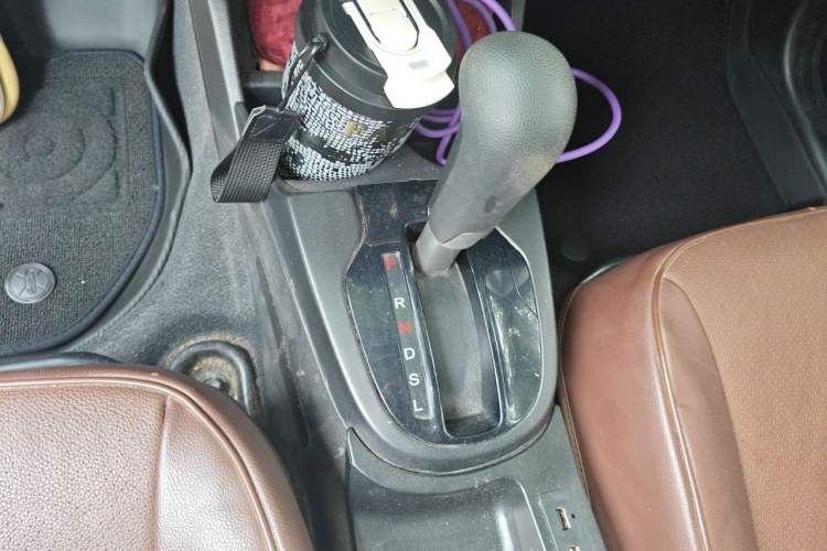 Used Honda Fit 2016 1.5L LX CVT Comfort Model Gear Lever