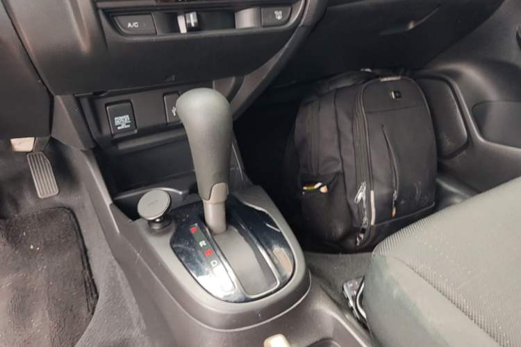 Used Honda Fit 2016 1.5L LX CVT Comfort Model Gear Lever