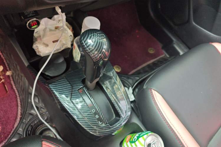 Used Honda Fit 2016 1.5L LX CVT Comfort Model Gear Lever