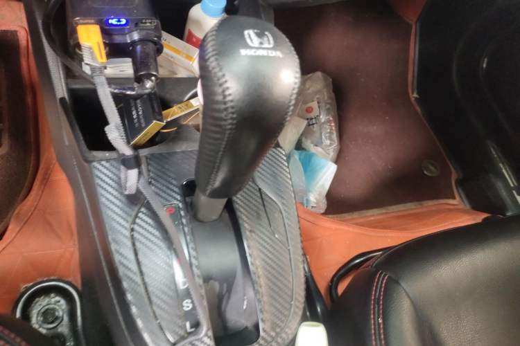Used Honda Fit 2016 1.5L LXS CVT Comfort Sunroof Version Gear Lever