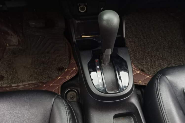 Used Honda Fit 2016 1.5L LX CVT Comfort Model Gear Lever