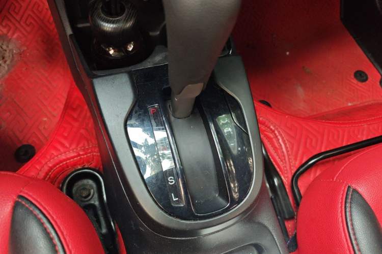 Used Honda Fit 2016 1.5L LX CVT Comfort Model Gear Lever