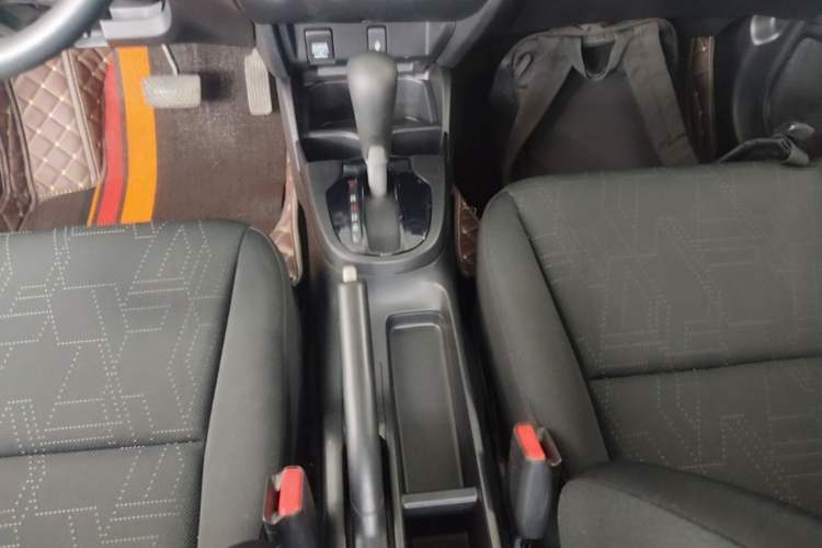 Used Honda Fit 2016 1.5L LX CVT Comfort Model Gear Lever