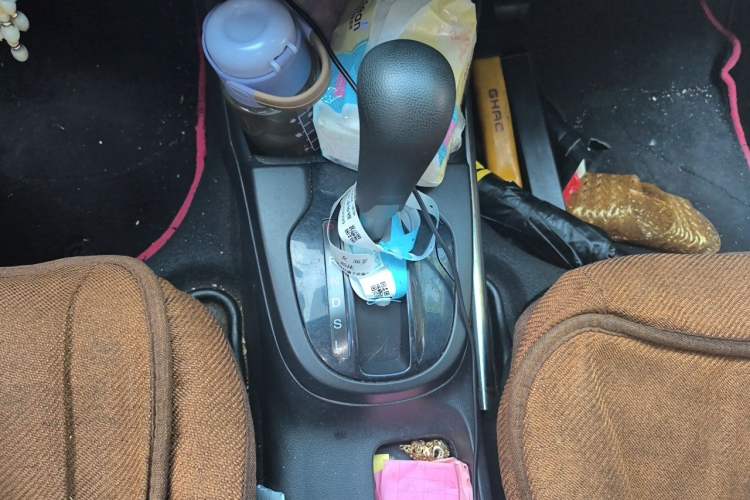 Used Honda Fit 2016 1.5L LX CVT Comfort Model Gear Lever