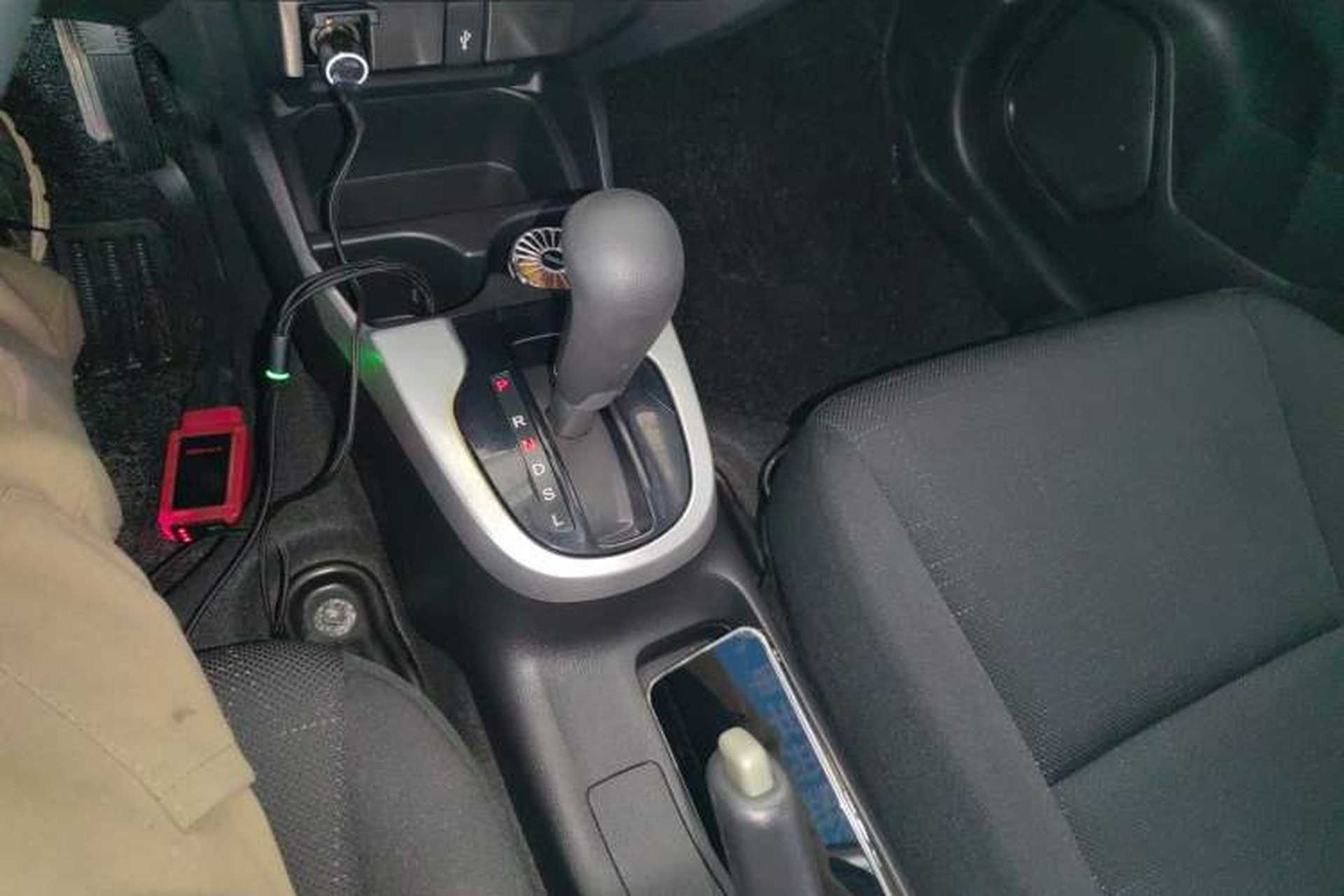 Used Honda Fit 2016 1.5L LX CVT Comfort Model Gear Lever
