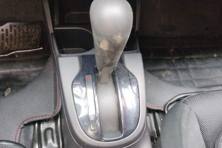 Used Honda Fit 2016 1.5L LX CVT Comfort Model Gear Lever