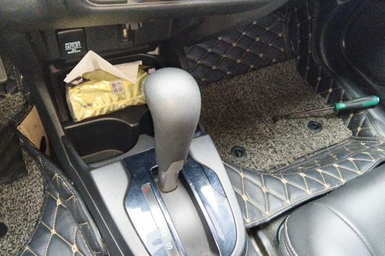 Used Honda Fit 2016 1.5L LXS CVT Comfort Sunroof Version Gear Lever