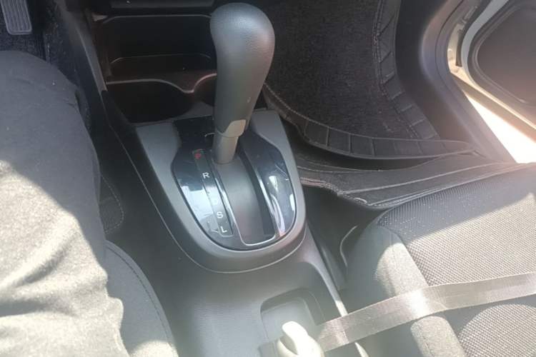 Used Honda Fit 2016 1.5L LX CVT Comfort Model Gear Lever