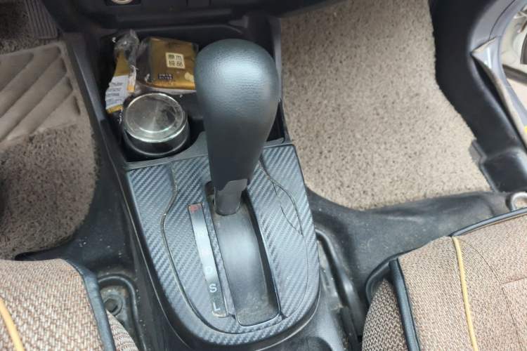 Used Honda Fit 2016 1.5L LX CVT Comfort Model Gear Lever