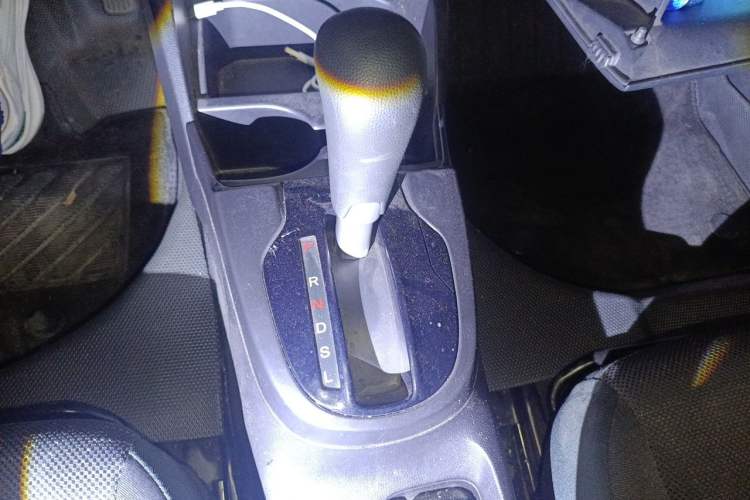Used Honda Fit 2016 1.5L LXS CVT Comfort Sunroof Version Gear Lever