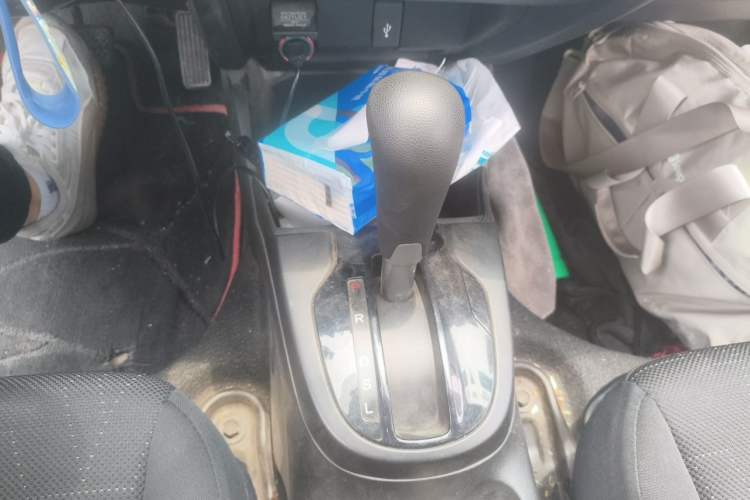 Used Honda Fit 2016 1.5L LXS CVT Comfort Sunroof Version Gear Lever