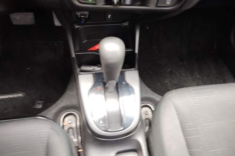 Used Honda Fit 2016 1.5L LX CVT Comfort Model Gear Lever