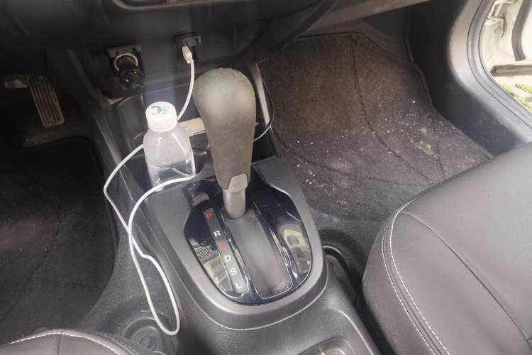 Used Honda Fit 2016 1.5L LX CVT Comfort Model Gear Lever