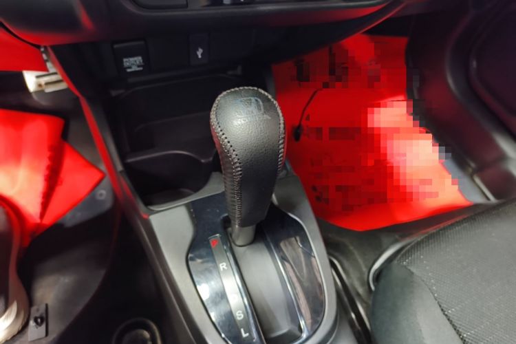 Used Honda Fit 2016 1.5L LXS CVT Comfort Sunroof Version Gear Lever