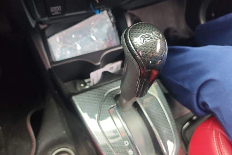 Used Honda Fit 2016 1.5L LXS CVT Comfort Sunroof Version Gear Lever