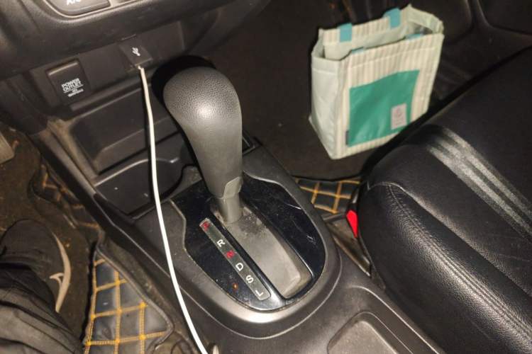 Used Honda Fit 2016 1.5L LX CVT Comfort Model Gear Lever